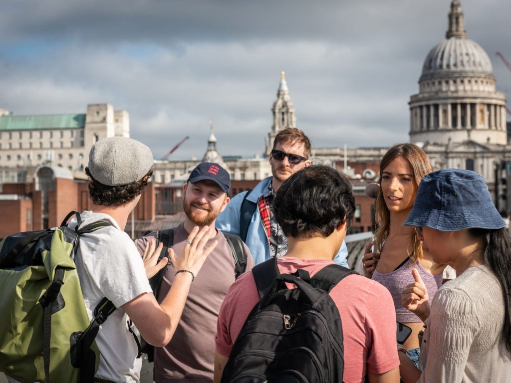 Visit St Paul’s Cathedral & Westminster Walking Tour