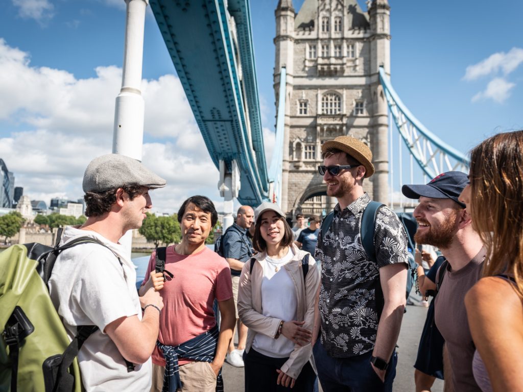 Wizard Walking Tour with Tower Bridge Entry
