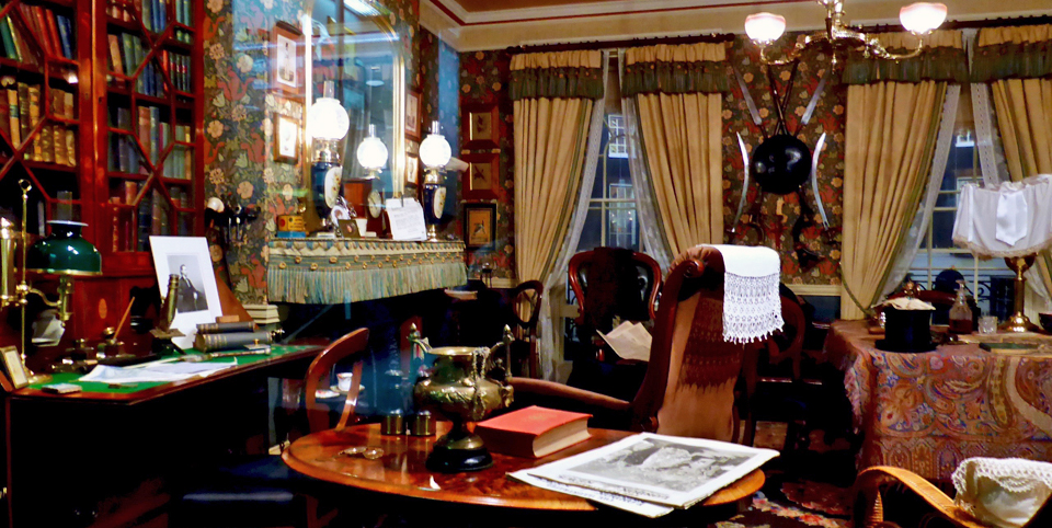 Sherlock Holmes Museum & 30+ London Top Sights